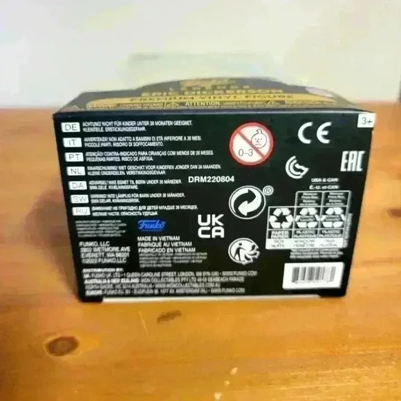 Funko NFL gold legends Eric Dickerson premium vinyl figure St. Louis rams - Picture 3 of 6